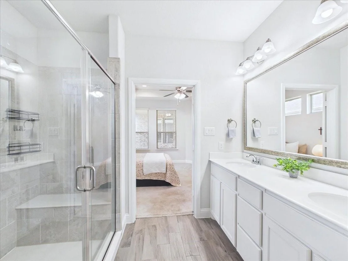 Photo of 916 Boardwalk Way