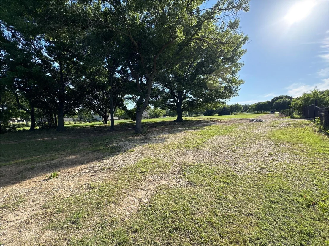 Photo of 790 Badminton Drive