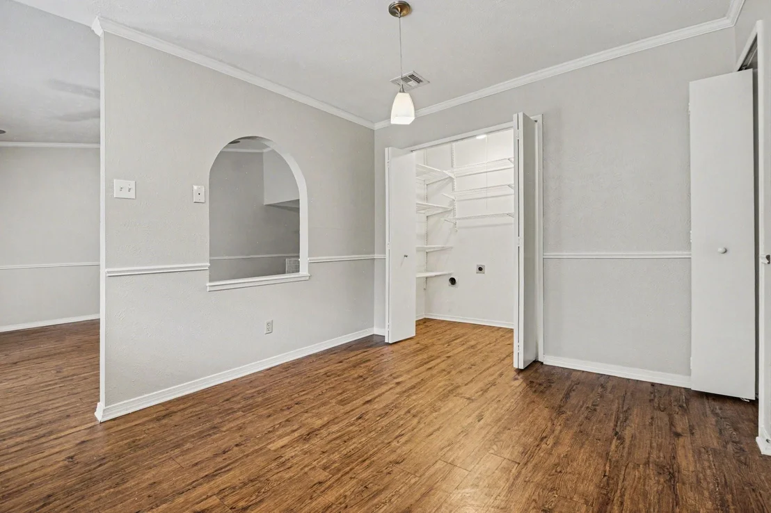 Photo of 1408 Vanderbilt Drive