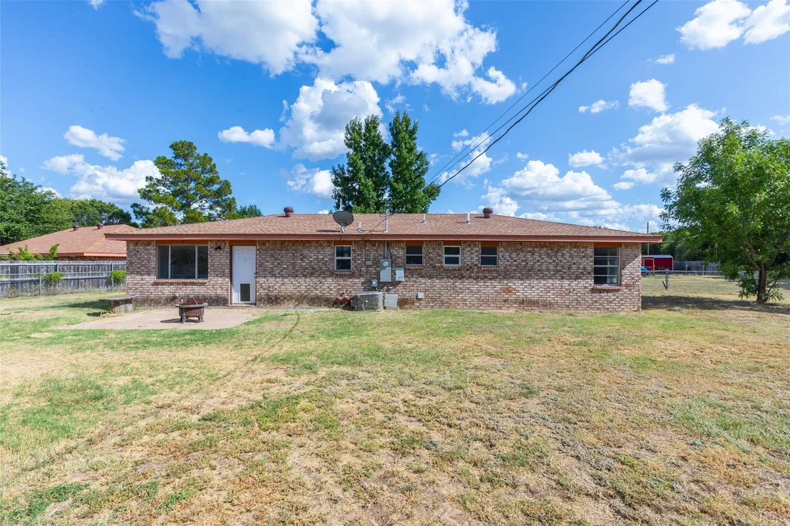 Photo of 1714 Locksley Court