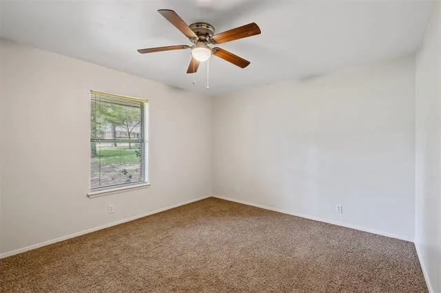 Photo of 354 Royal Circle