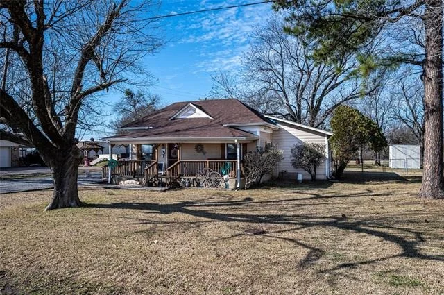 Photo of 909 N Main Street