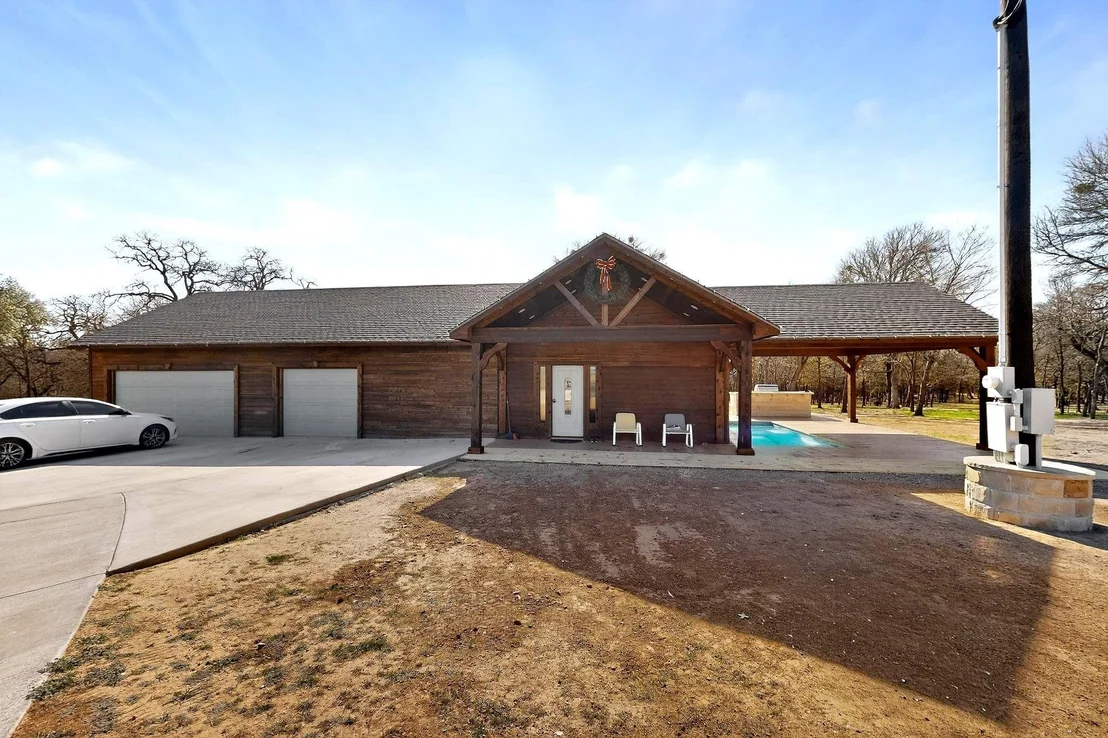 Photo of 3095 Carter Road