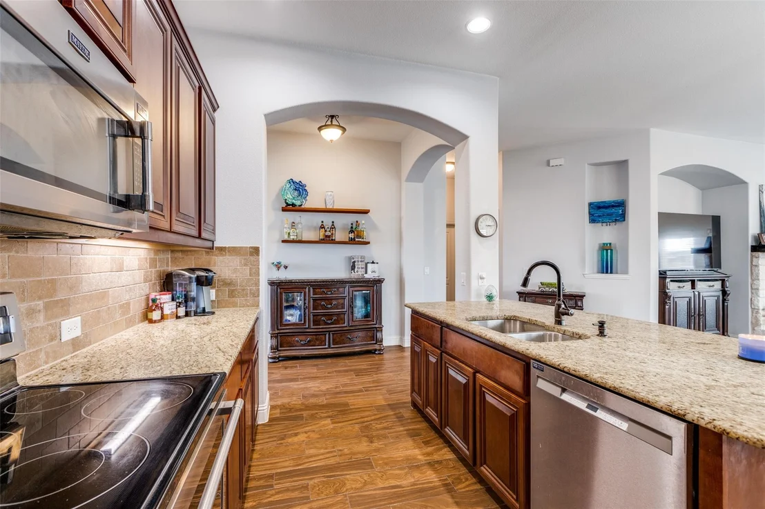 Photo of 513 Thompson Drive