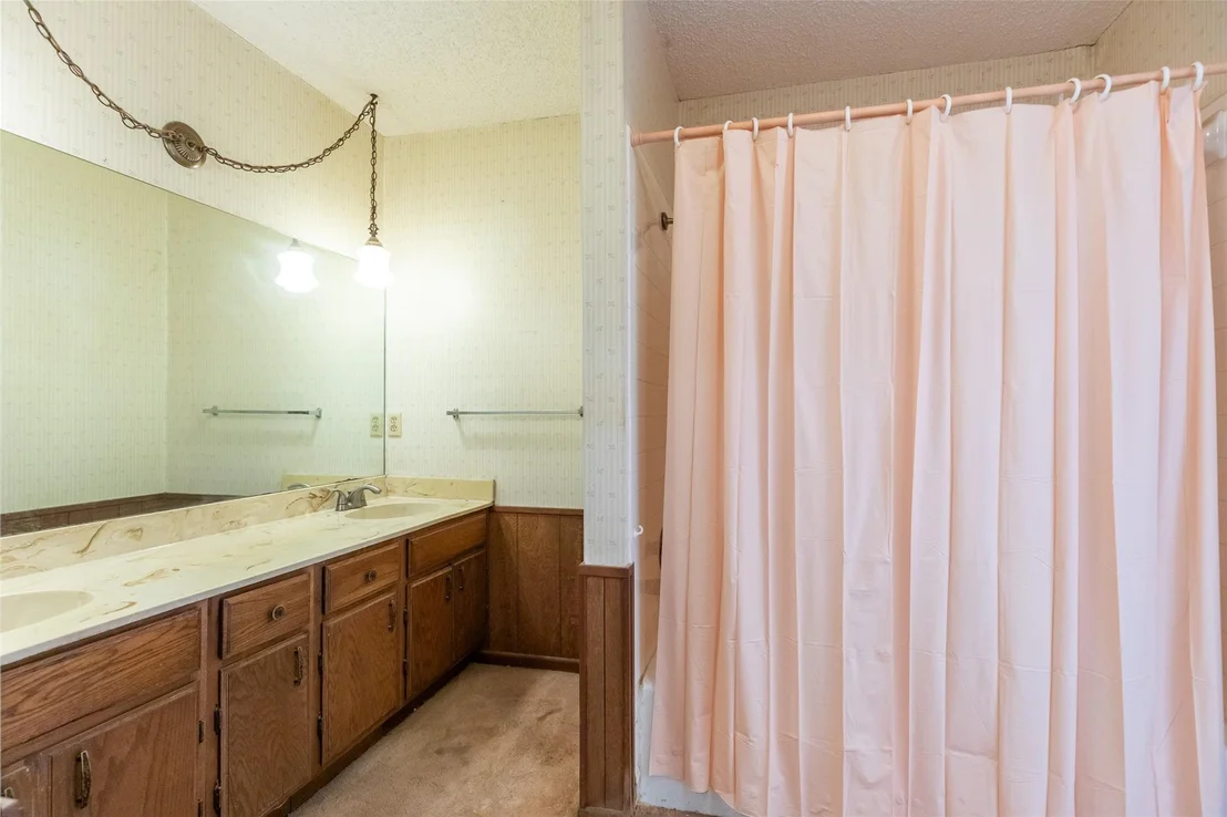 Photo of 3265 Woodhollow Circle