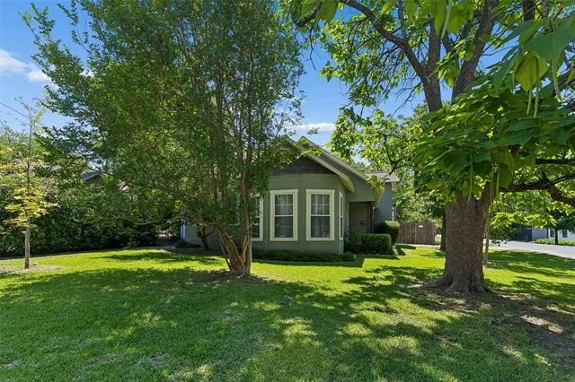 Photo of 8902 Diceman Drive