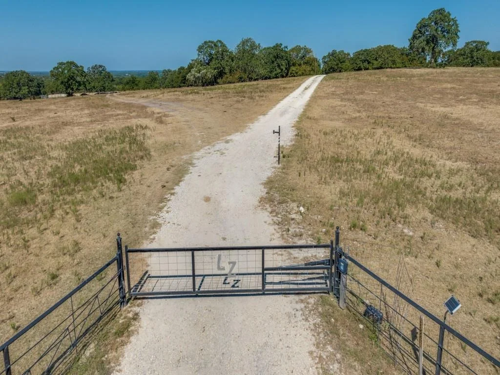 Photo of 868 Nored Road