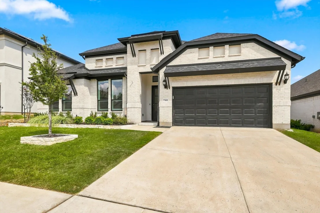Photo of 7122 Doe Creek Lane
