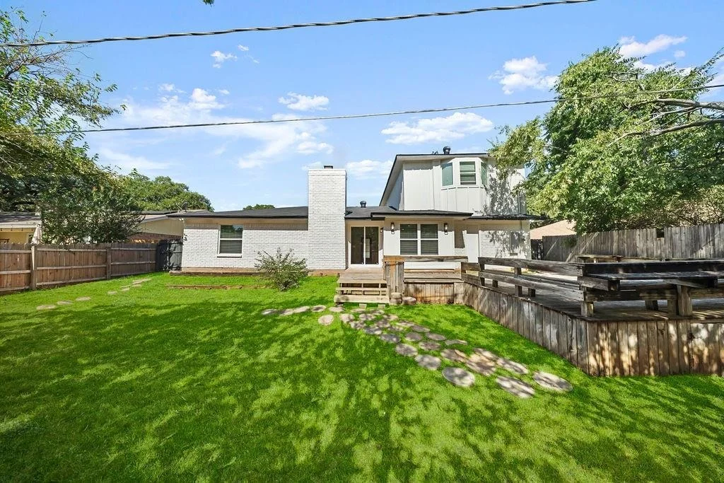 Photo of 3409 Buckingham Drive