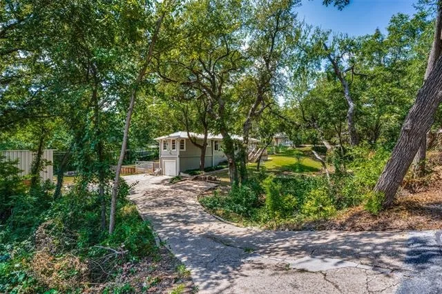 Photo of 413 Ruby Road