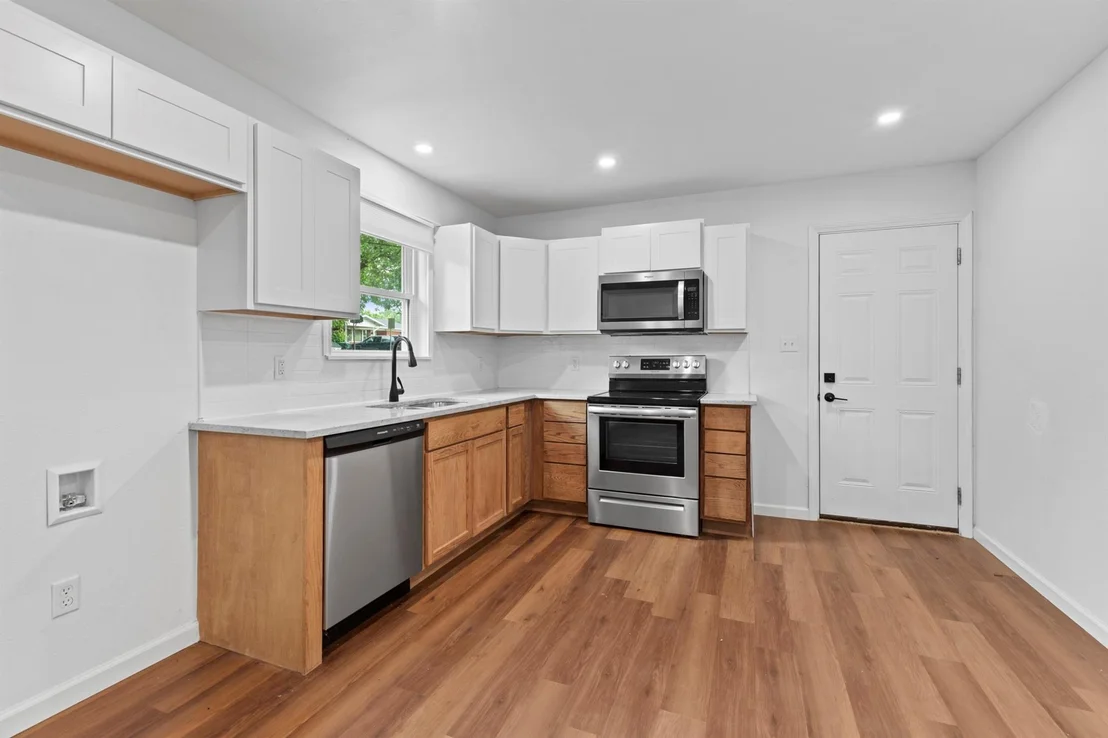 Photo of 2807 Willard Drive