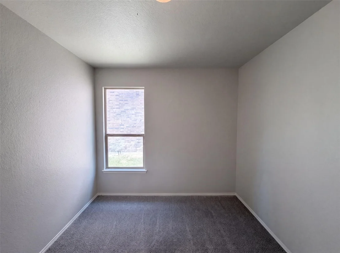 Photo of 5928 Deck House Road