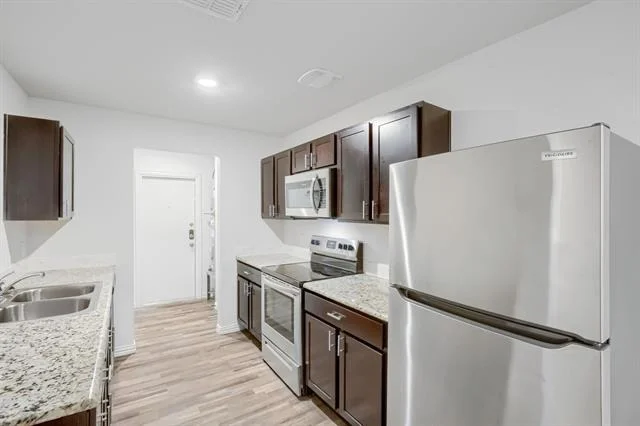 Photo of 544 Lenox Street