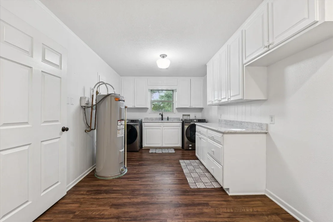 Photo of 2275 W Moonlight Drive