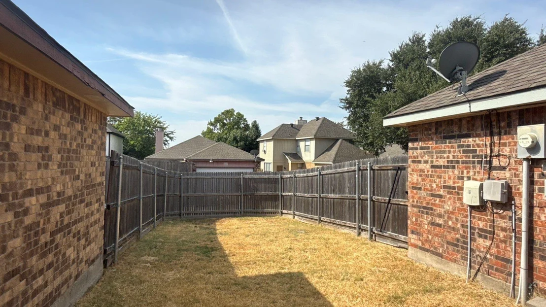Photo of 1422 Windmill Lane