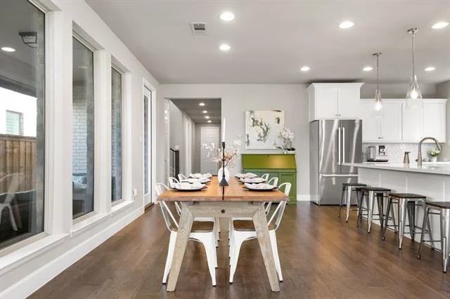 Photo of 8533 Western