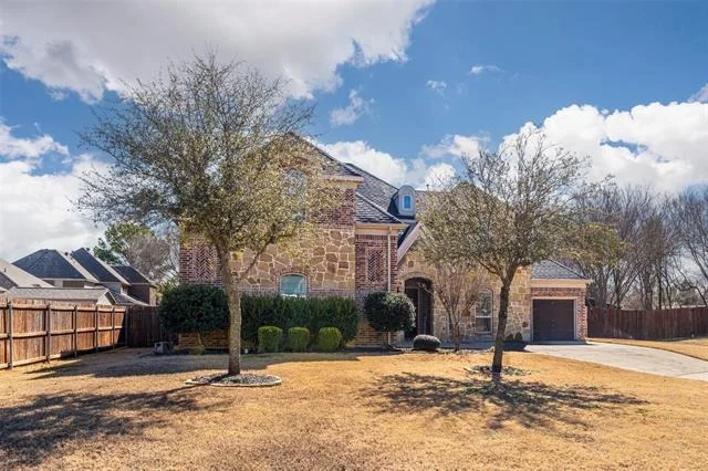 Photo of 704 Elm Creek Circle