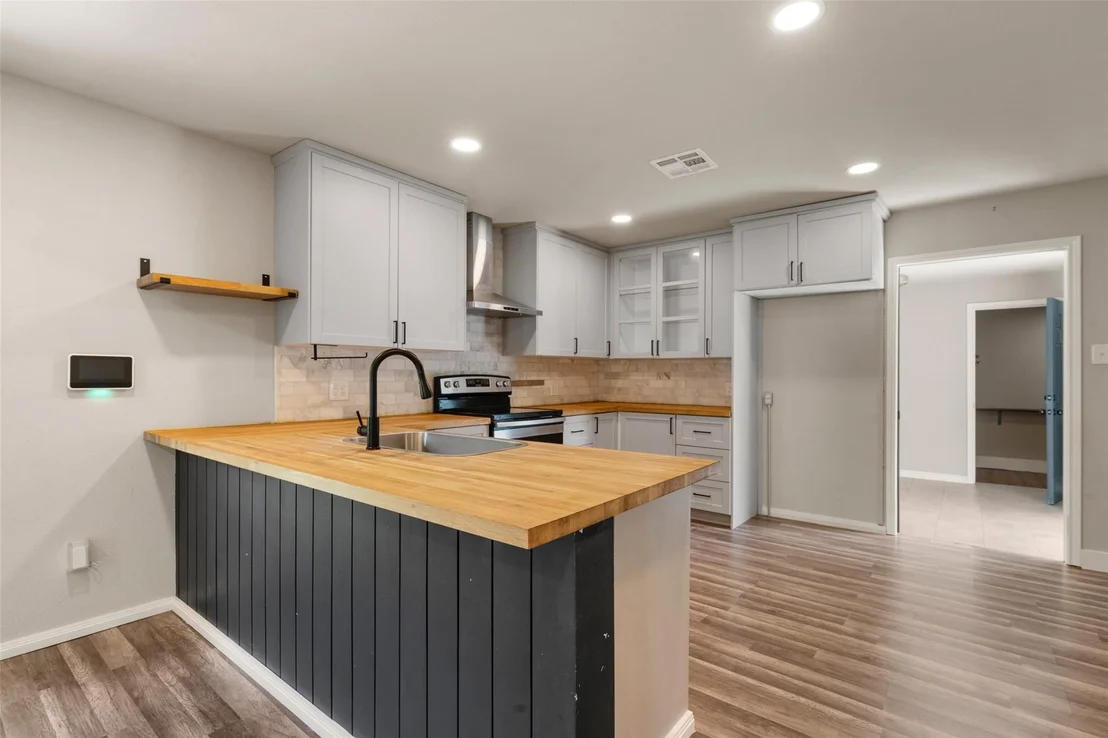 Photo of 3607 Wheeler Street