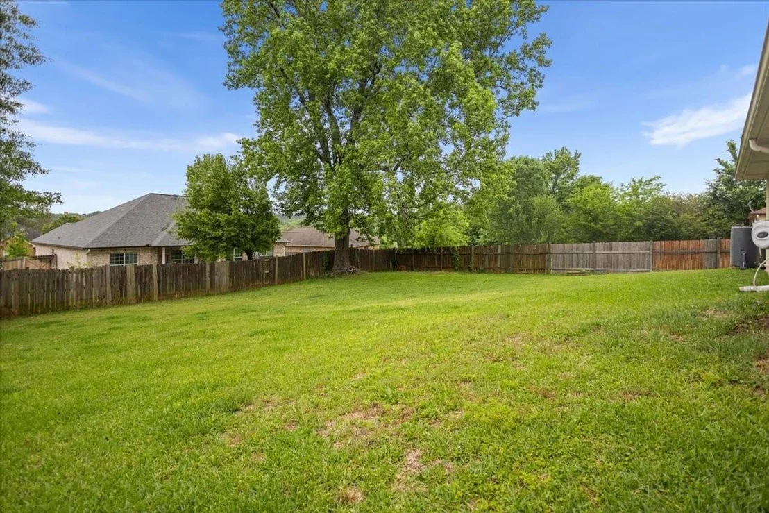 Photo of 220 Sandstone Lane