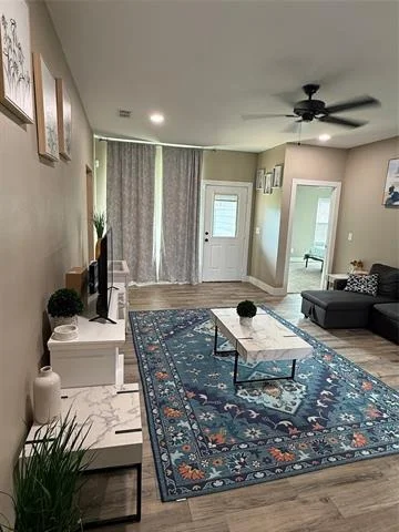 Photo of 17115 Meadowview Lane