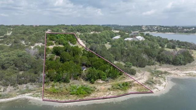 Photo of 2590 Beacon Lake Drive