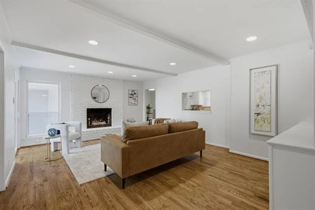 Photo of 939 Blue Lake Circle