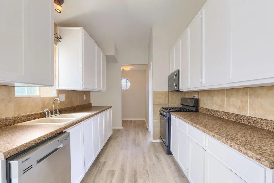 Photo of 920 Jacksonhole Lane