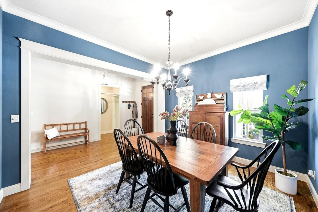 Photo of 7205 Darrow Drive