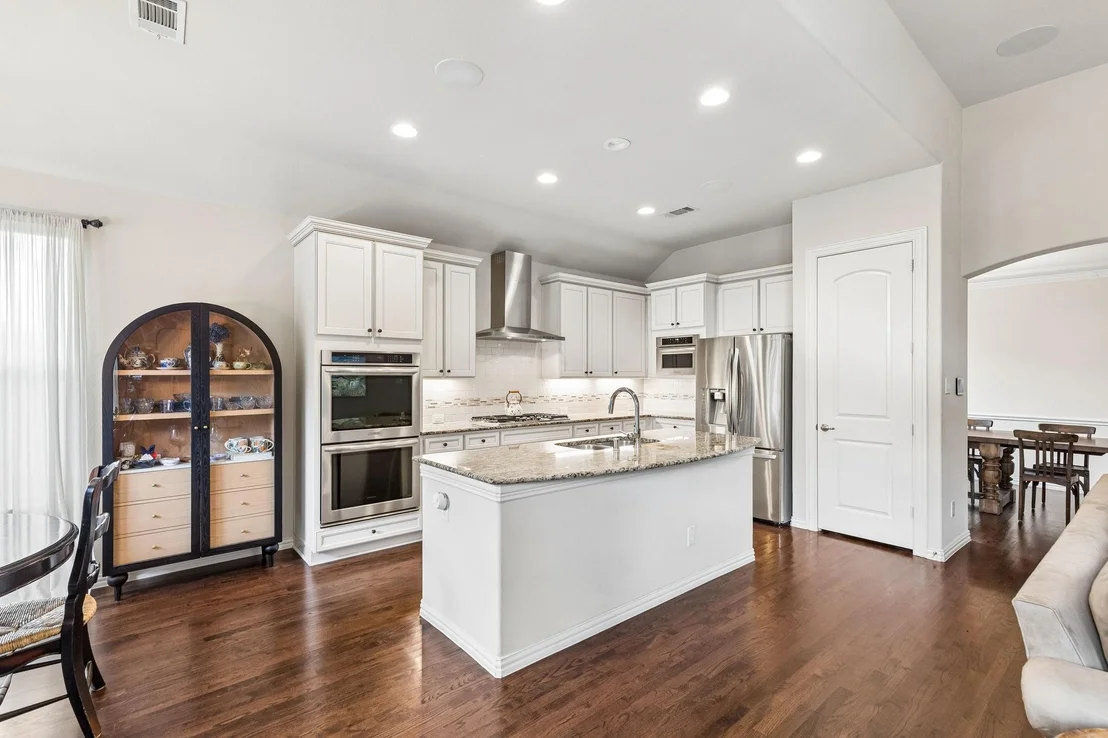 Photo of 400 Komron Court