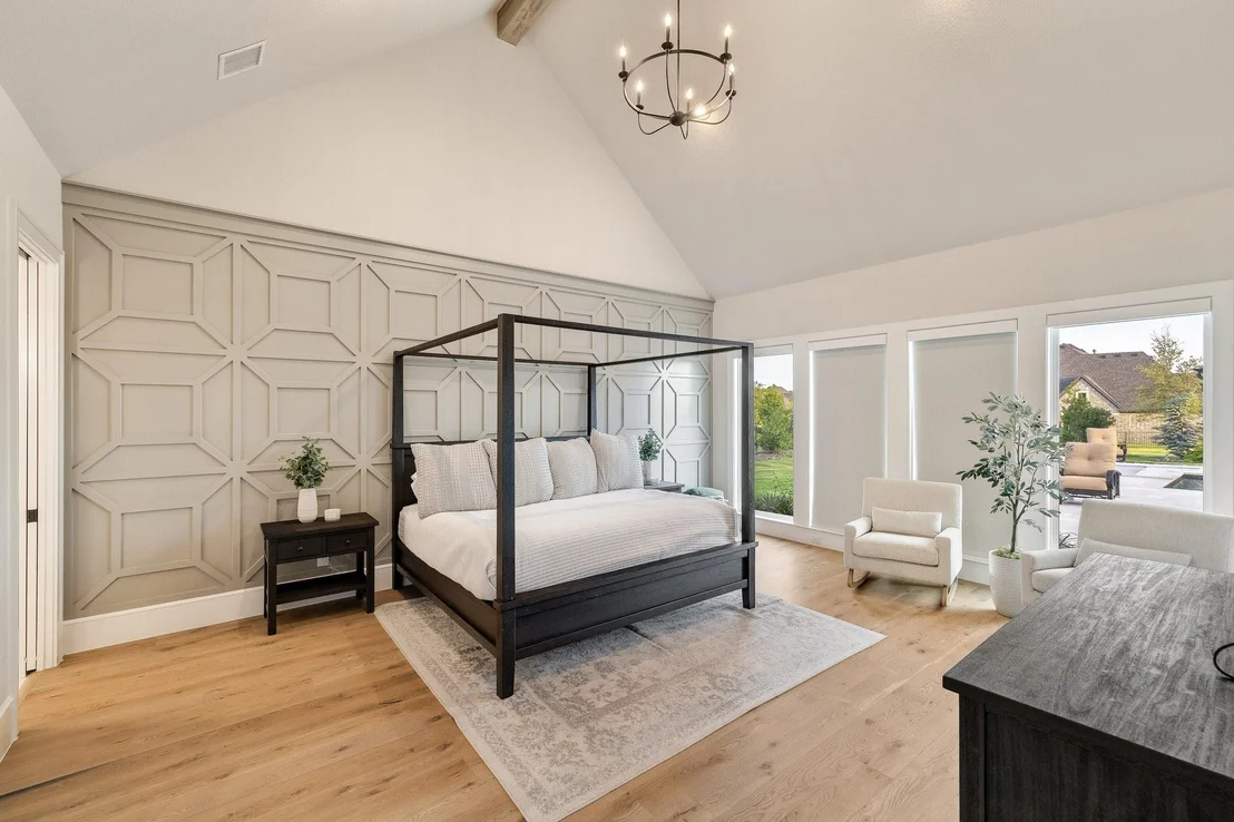 Photo of 660 Louise Drive