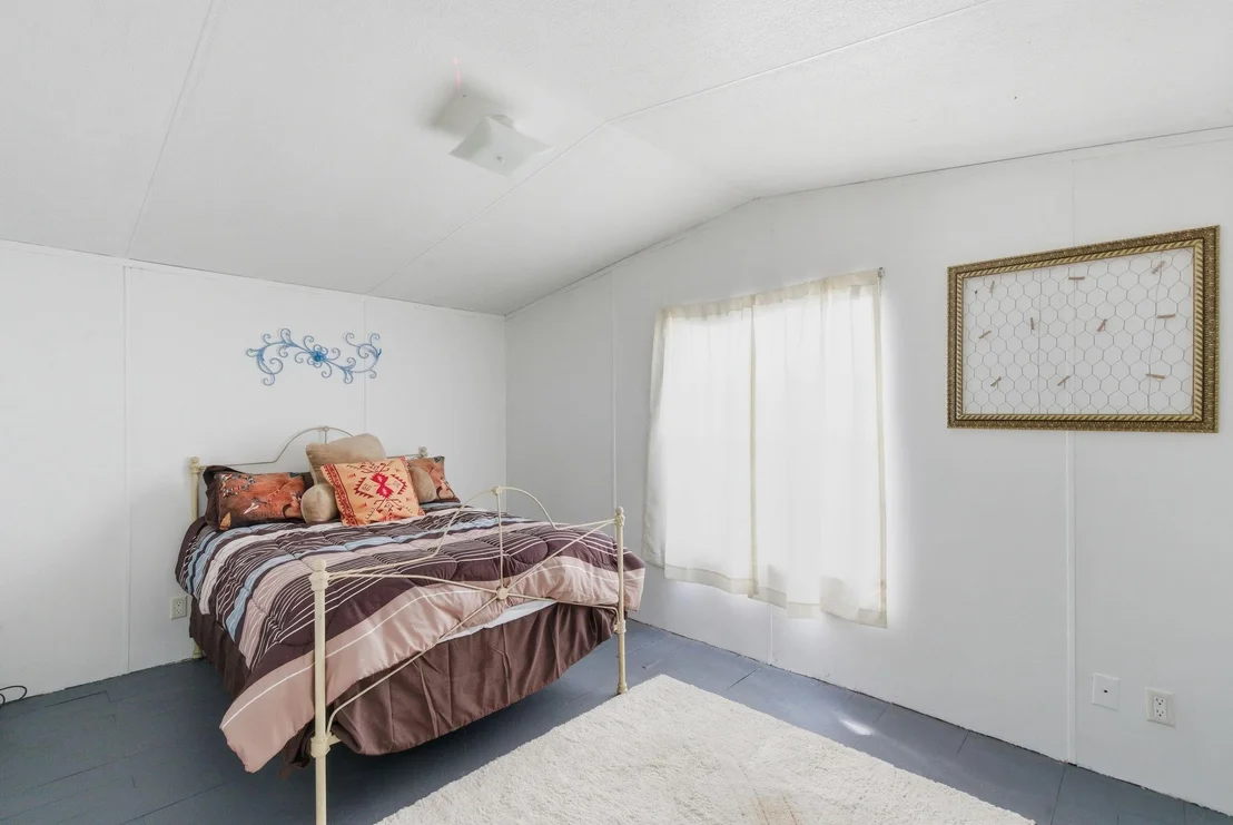 Photo of 144 Oak Meadows Drive