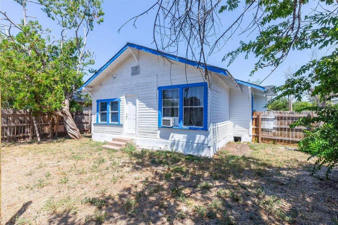 Photo of 1833 N 7th Street