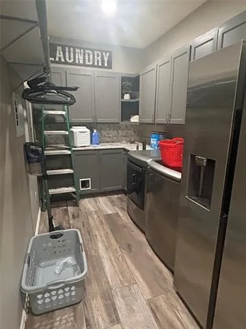 Photo of 6037 Bluebird Lane