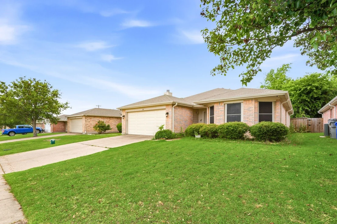 Photo of 1131 Singletree Drive