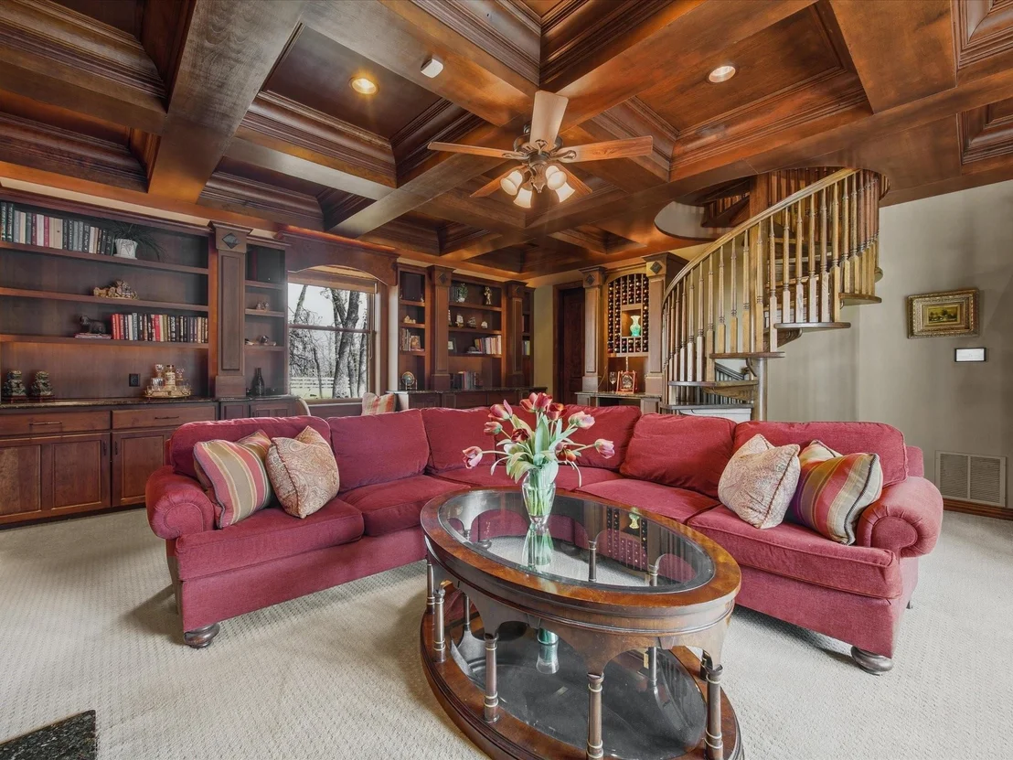 Photo of 625 Estates Drive