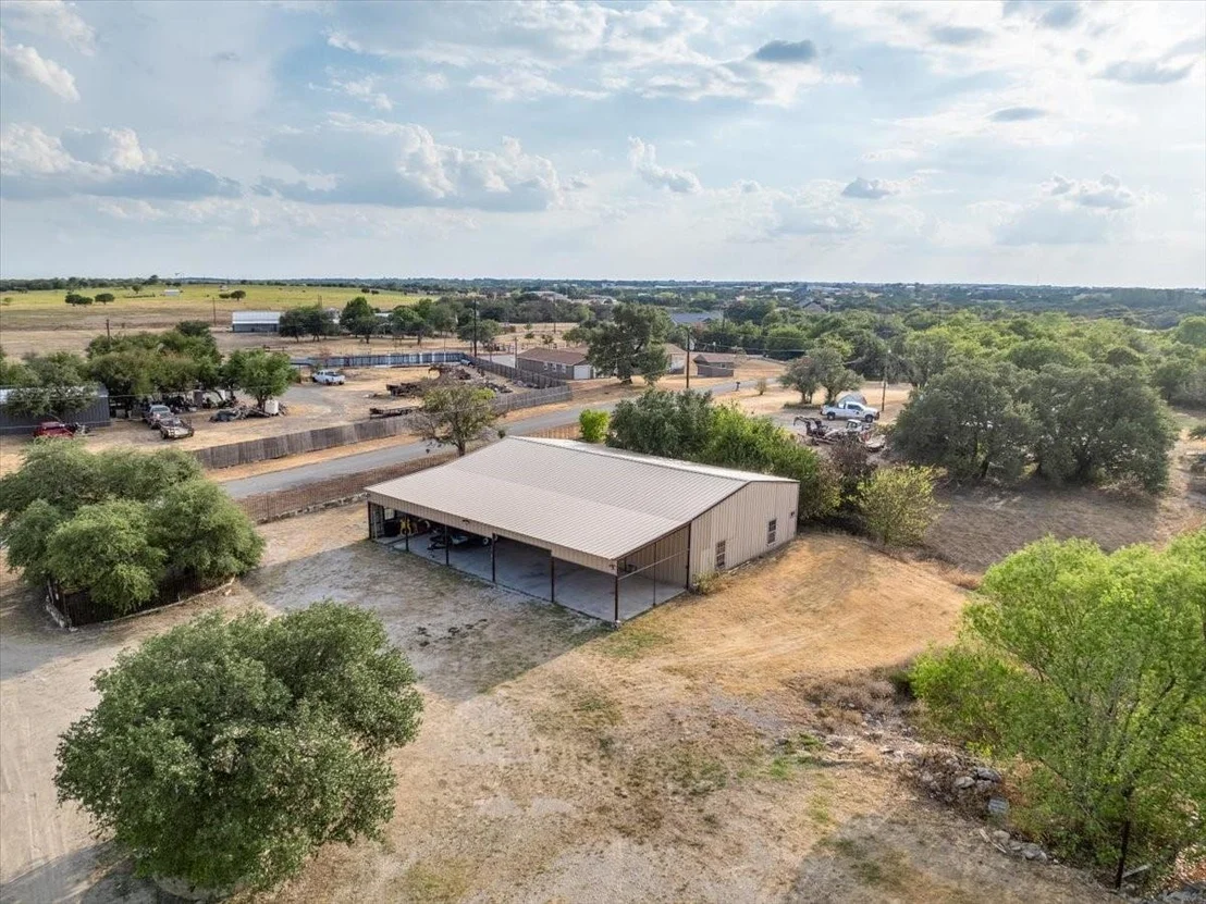 Photo of 3601 Oak Circle