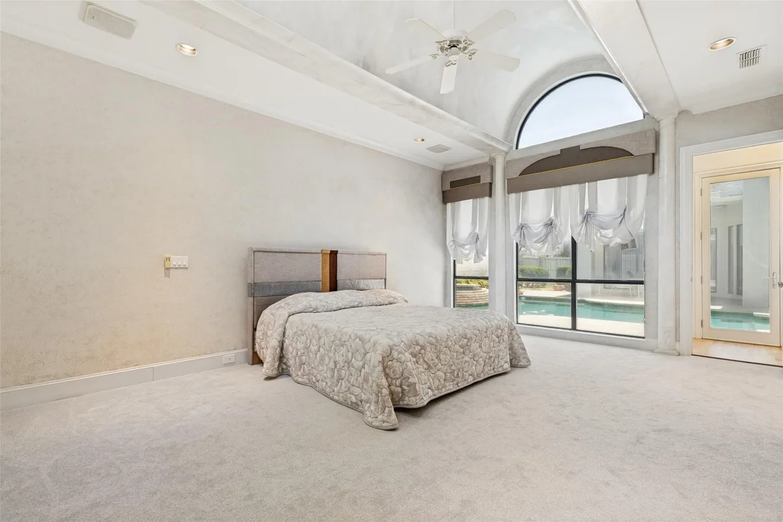 Photo of 5920 Mcfarland Drive