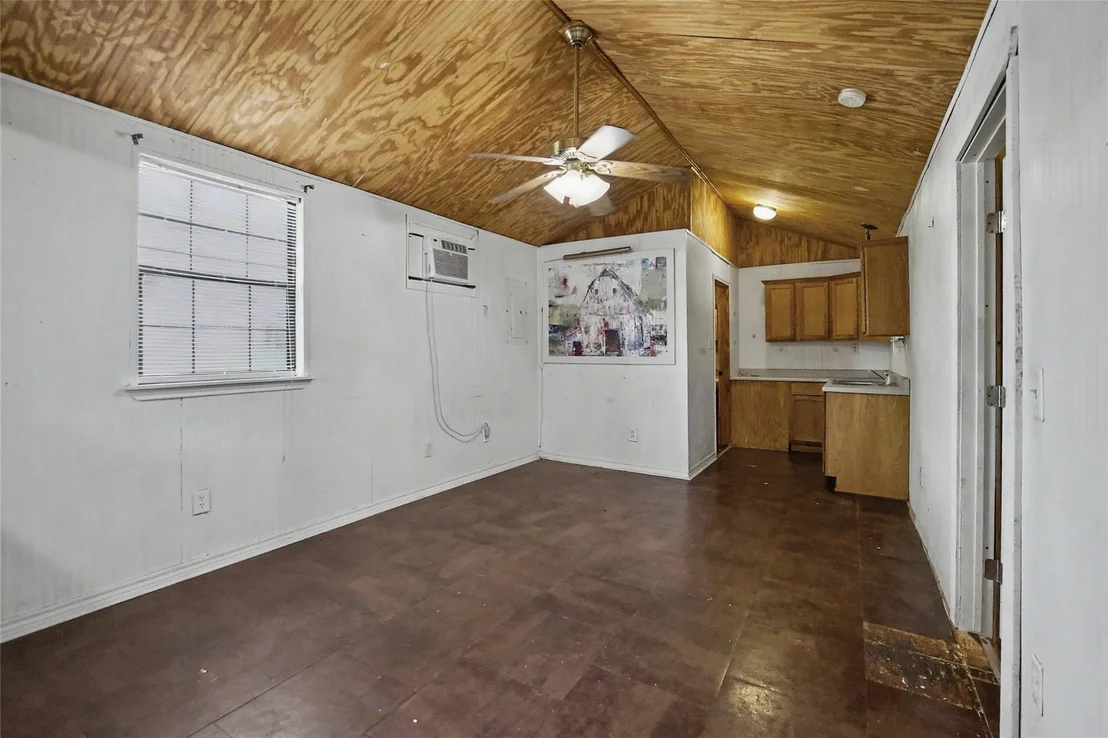 Photo of 1304 Terry Drive