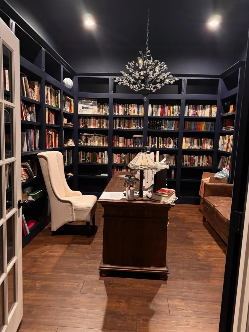 Photo of 305 Westlake