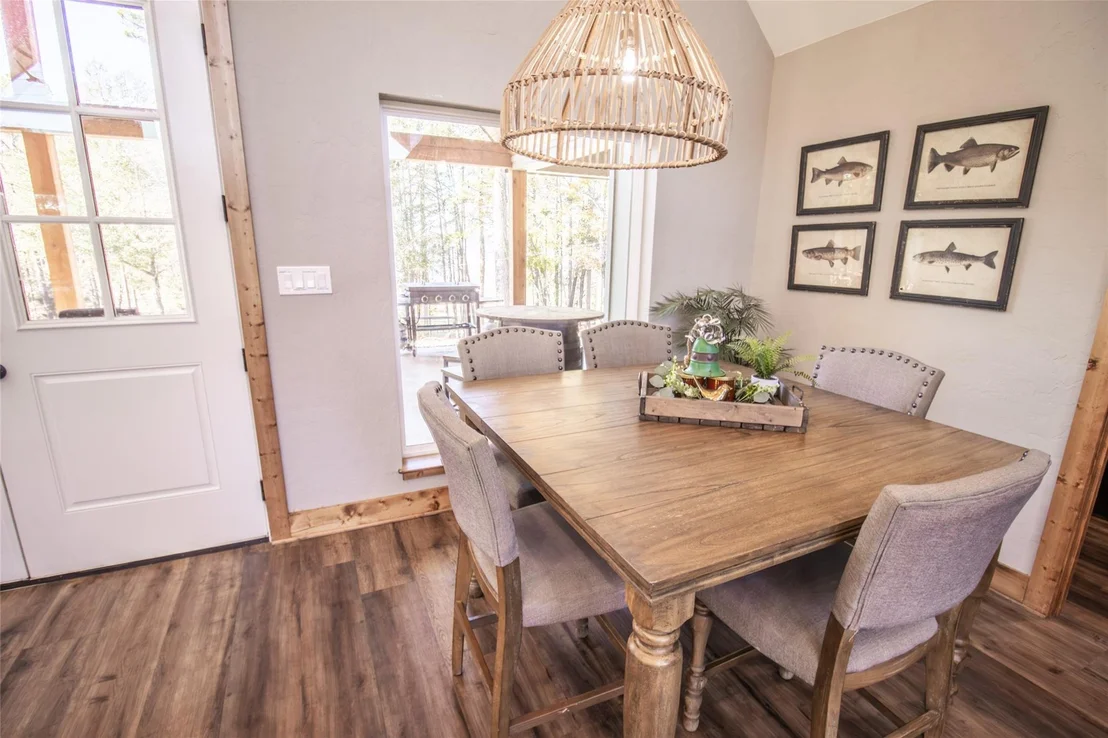 Photo of 449 Lakeview Circle