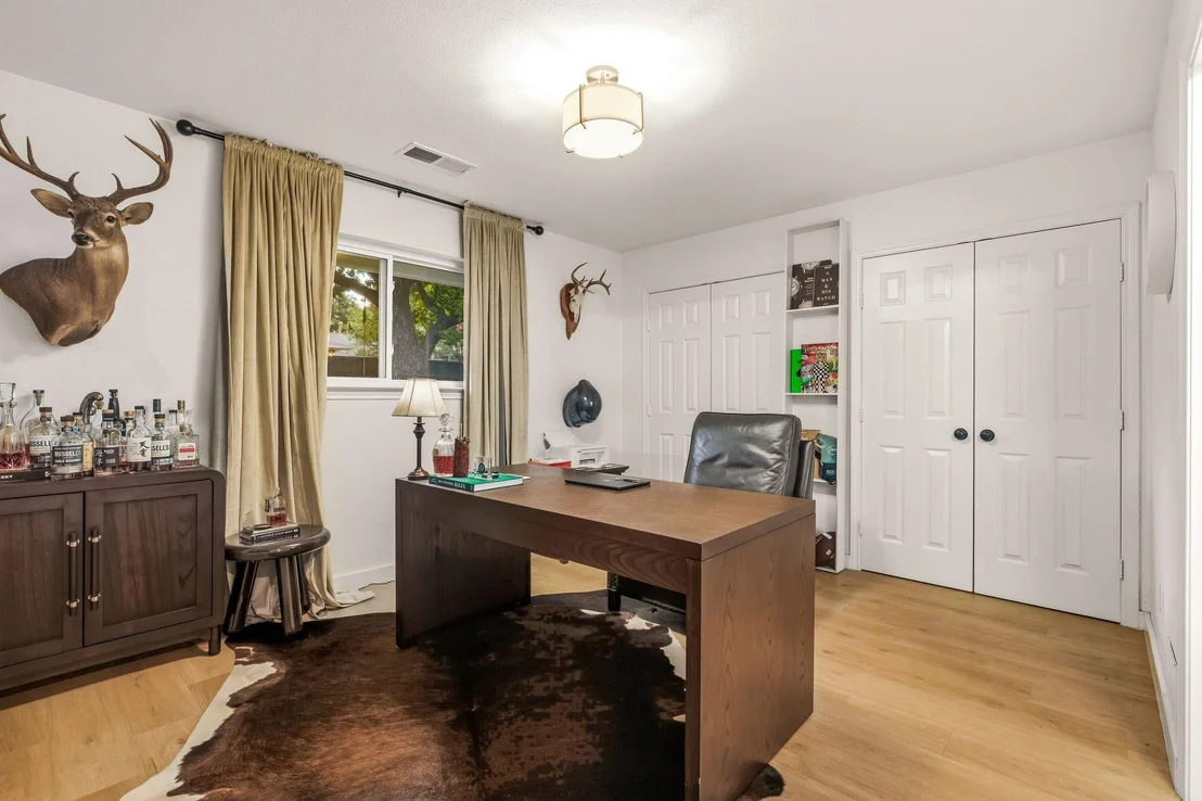 Photo of 7429 Tangleglen Drive