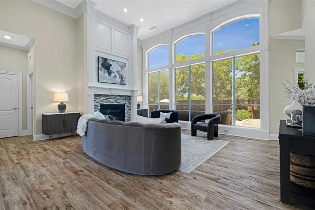 Photo of 901 Canterbury Lane