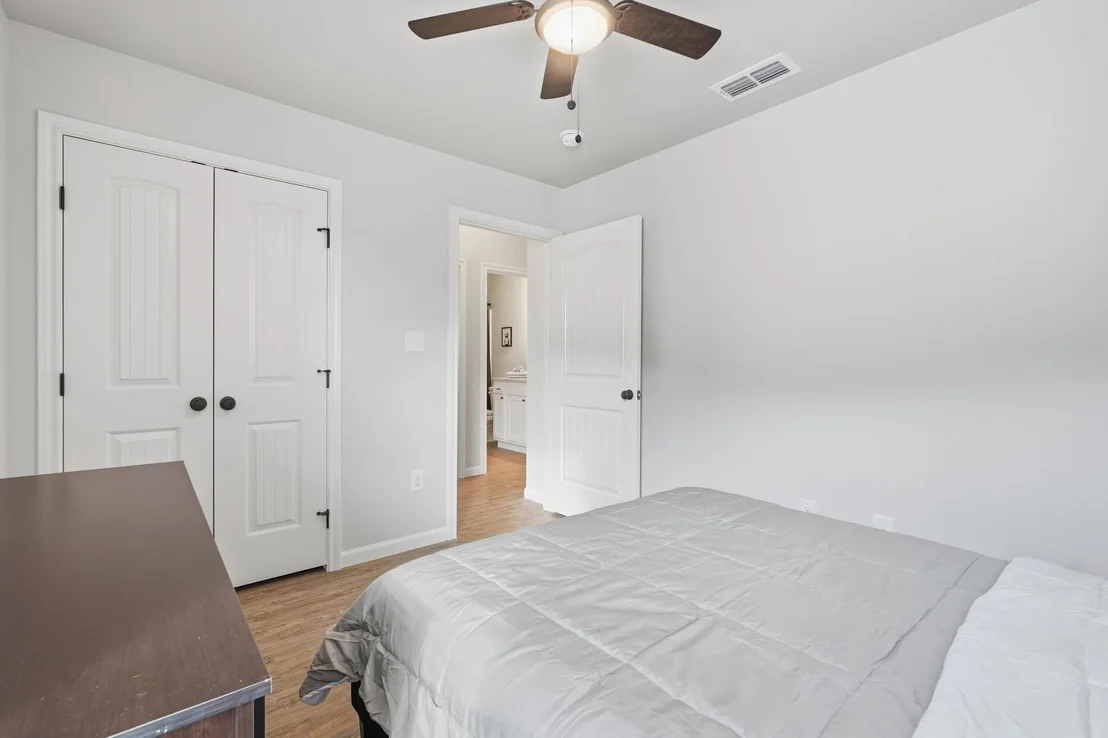 Photo of 447 Waterloo Drive