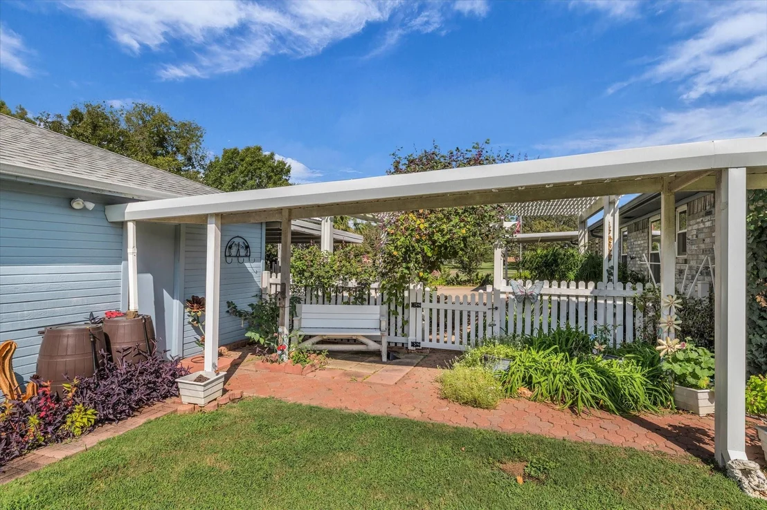 Photo of 107 Fort Graham Circle