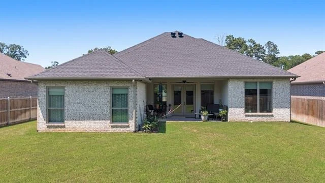 Photo of 416 Deer Point Cove