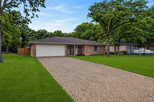 Photo of 405 Pecan Street