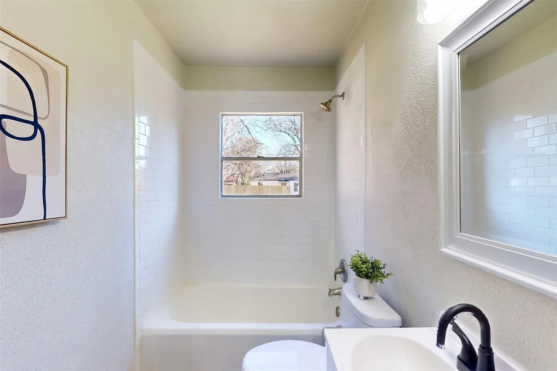 Photo of 2842 Carlson Drive