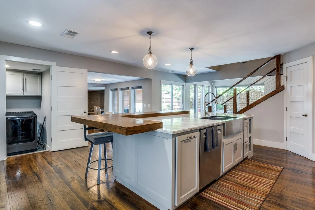 Photo of 5323 Denton Drive