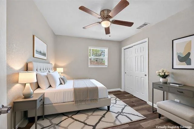 Photo of 614 Lakeside Drive Drive