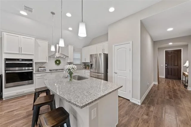 Photo of 3833 Bennett Trail